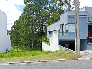 Terreno em Condom�nio � Venda